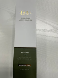 d’Alba Balansing Vegan Cleanser Mild Clean