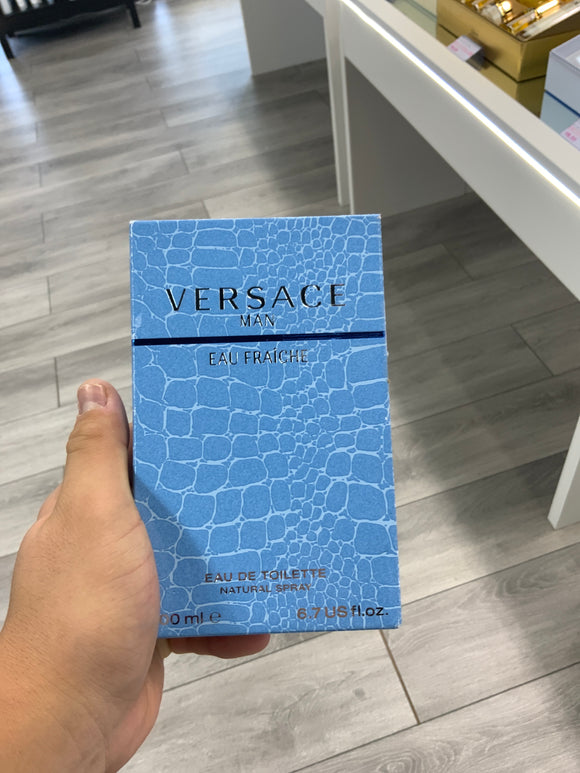 Versace eau fraichi 200ml