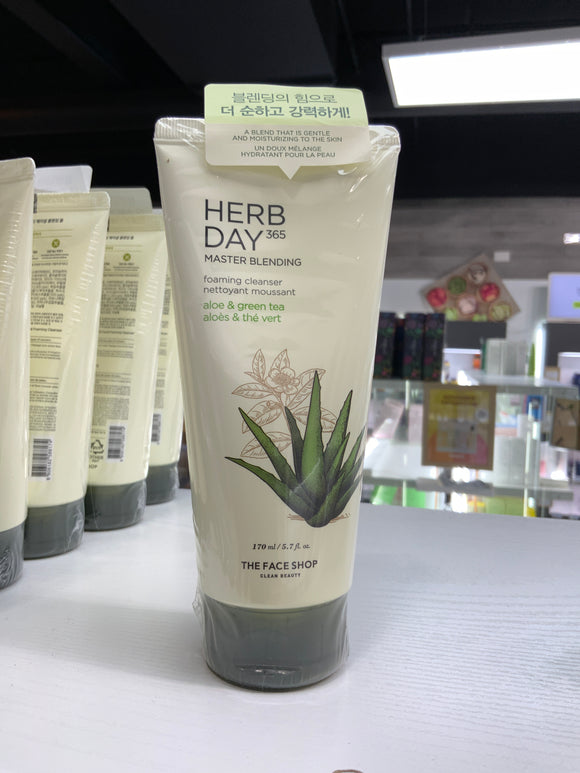 The Face shop Herb day 365 foaming cleanser aloe & green tea