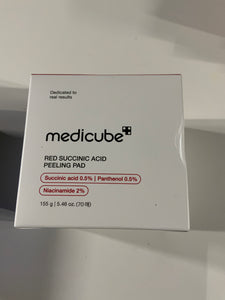 Medicube Red Succinic acid peeling pad